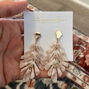 Petite Palm Drops